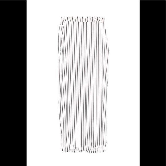 Guess casual striped pants size small - Picture 4 of 7